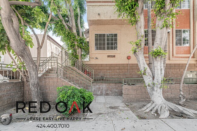 Building Photo - 2463 Sawtelle Blvd