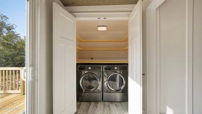 Building Photo - 1217 Buena Vista Blvd