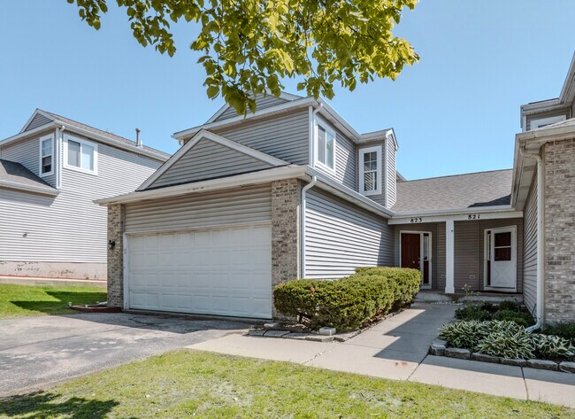Building Photo - 823 Park Bluff Cir