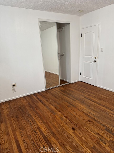 Building Photo - 3833 W 105th St