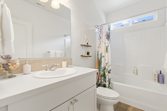 Building Photo - 3806 Winged Dove St