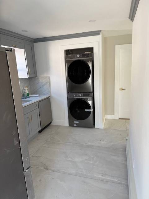 Primary Photo - 154-37 11th Ave