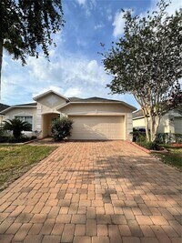Building Photo - 4776 Cumbrian Lakes Dr
