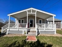 Building Photo - 849 State Rd