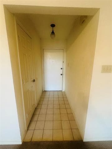 Building Photo - 2621 Ozark Dr