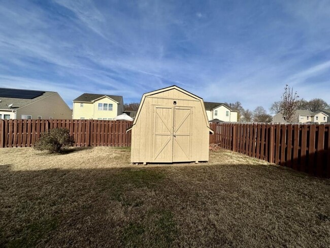 Building Photo - 2415 Impatien Drive