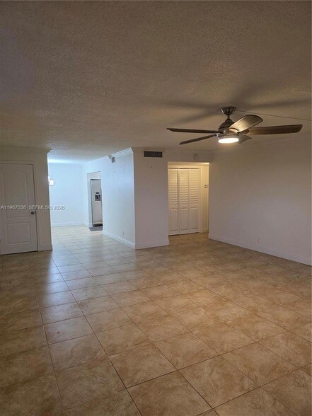 Building Photo - 1811 Jefferson St