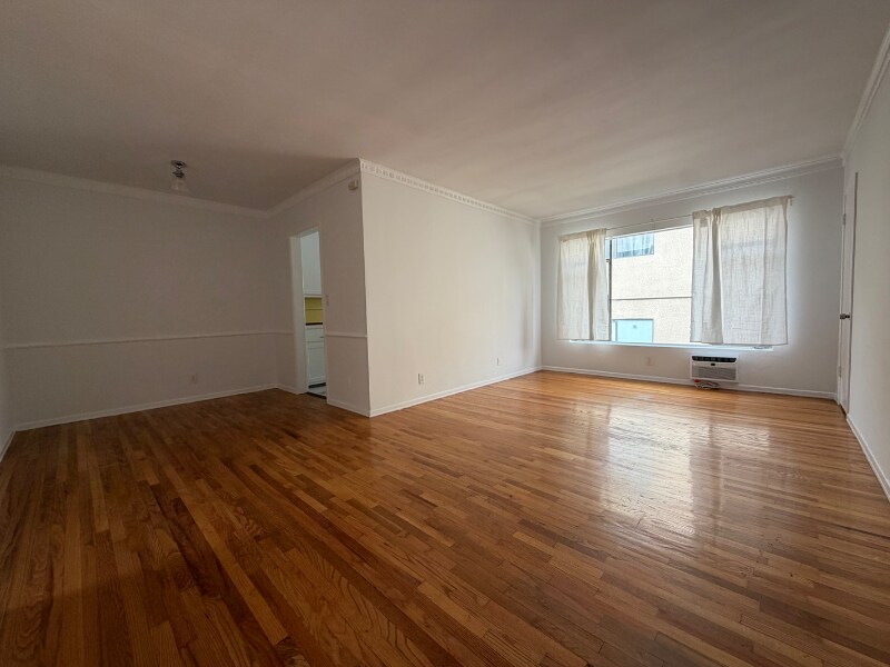 Building Photo - 5826 Gregory Ave