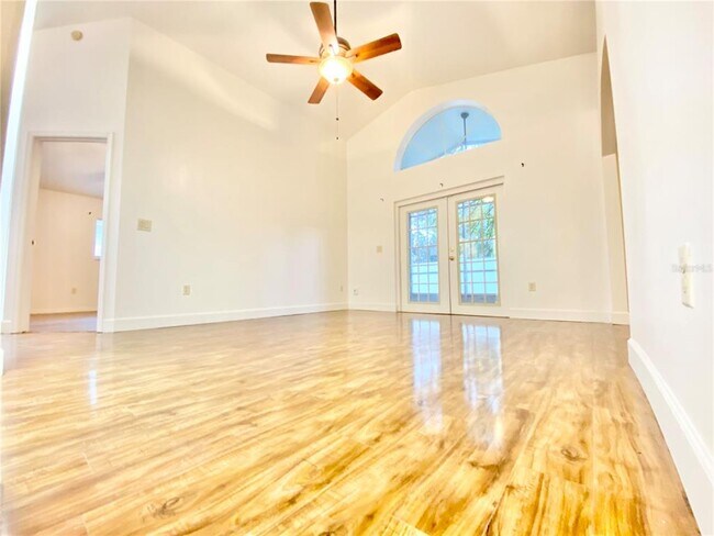 Building Photo - 4286 Shadow Creek Cir