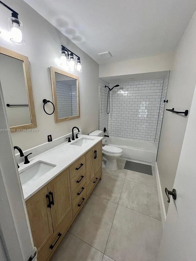 Building Photo - 274 SW 159th Terrace