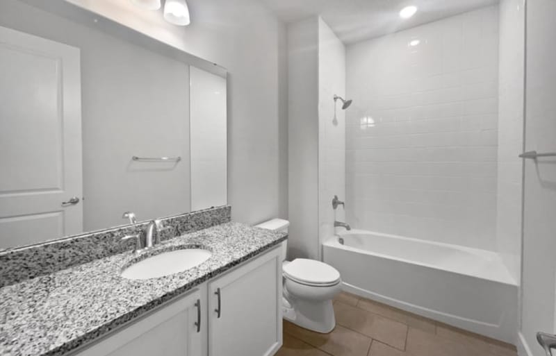 Building Photo - 2514 Park Ridge St