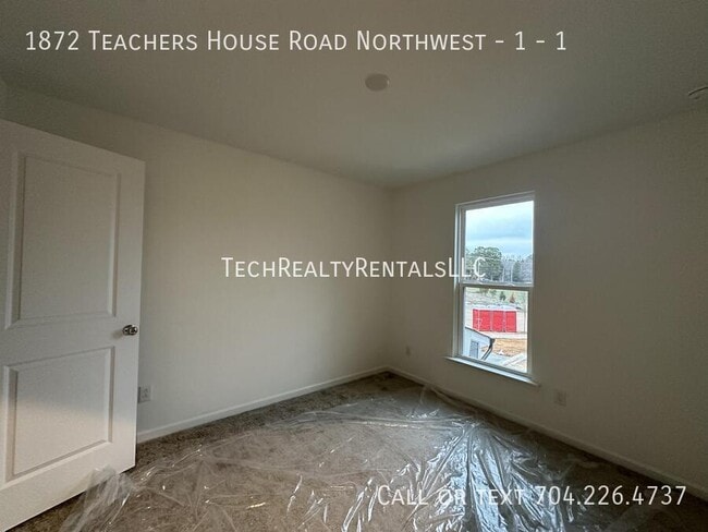 Building Photo - 1872 Teachers House Rd NW