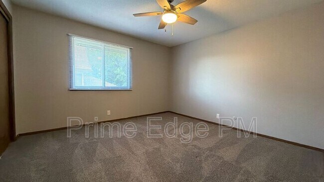 Building Photo - 4520 Calvert St