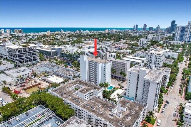 Building Photo - 1331 Lincoln Rd