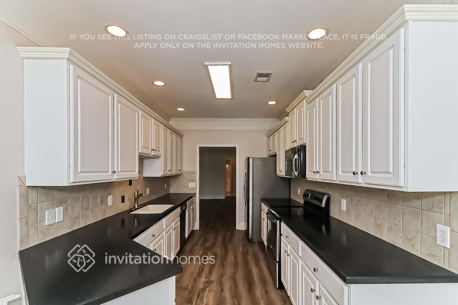 Building Photo - 17 Windermere Bend NW