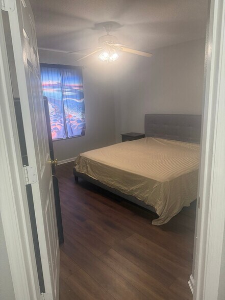 Building Photo - 1555 Harrier Dr