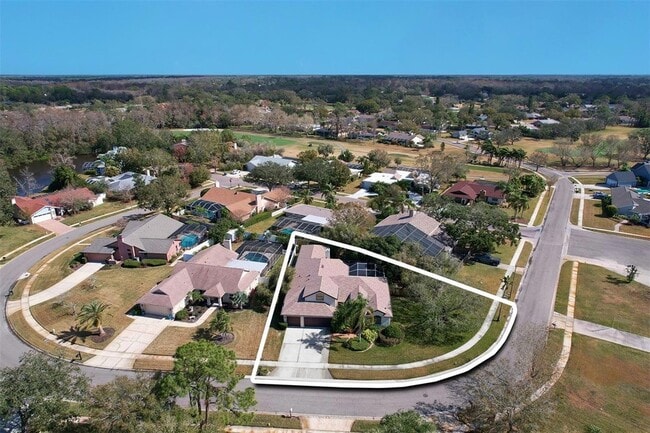 Building Photo - 335 Palmdale Dr