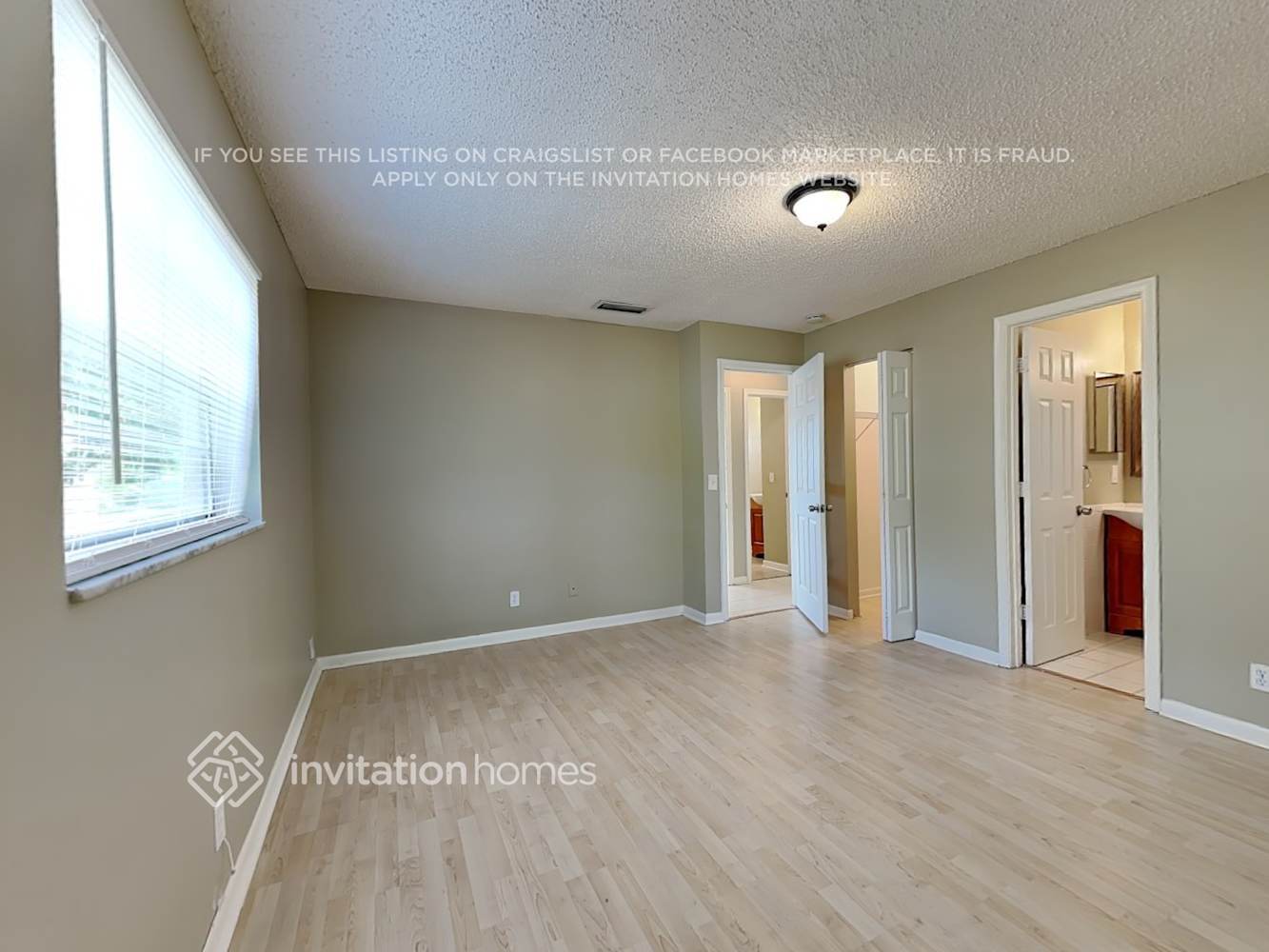 Building Photo - 9019 SW 9th St