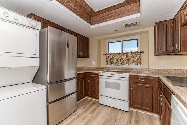 Building Photo - 14122 Churchill Estates Blvd