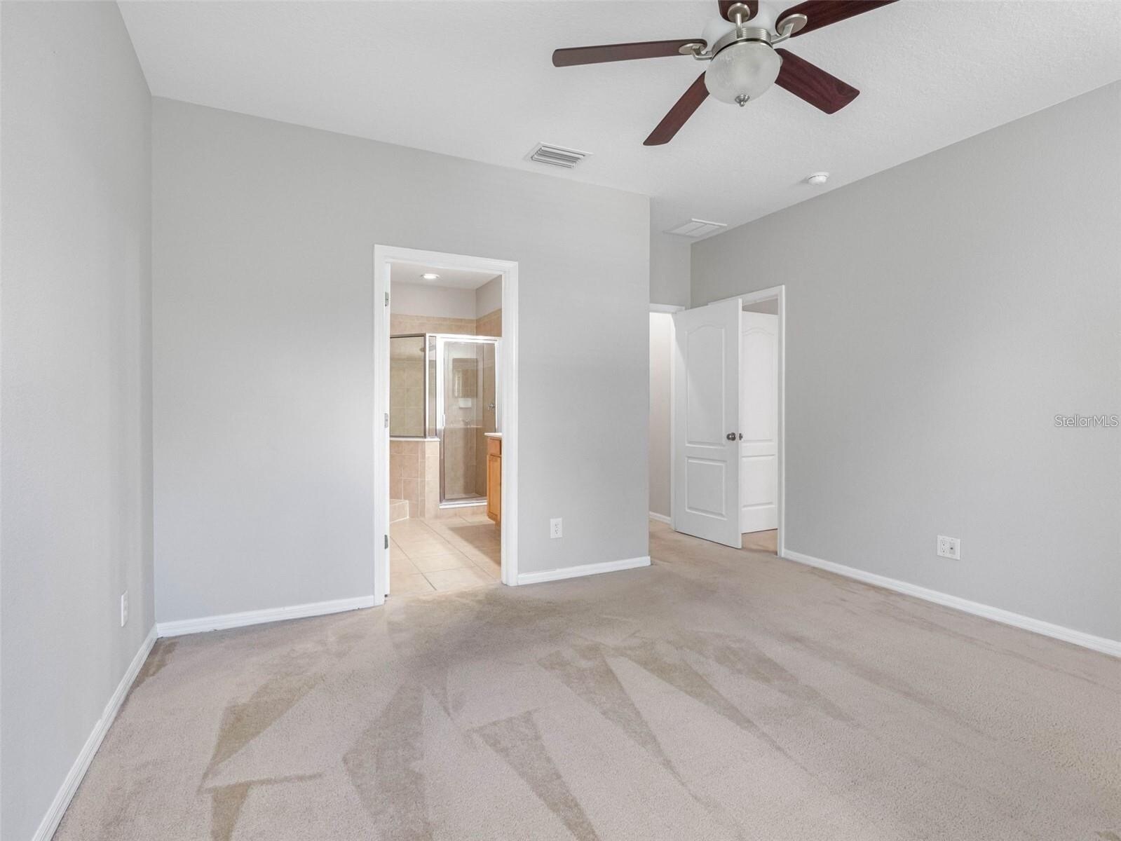 Building Photo - 12820 Belvedere Song Way