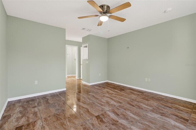 Building Photo - 156 Grand Canal Dr