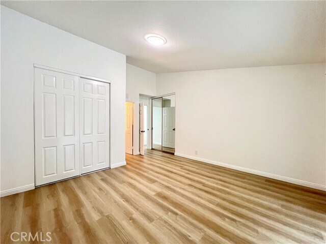 Building Photo - 1545 Meadow Glen Rd