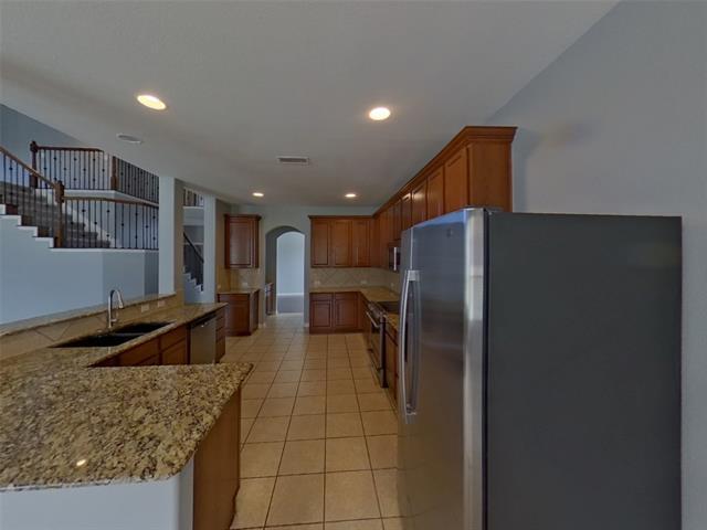 Building Photo - 2107 Parkvista Ct