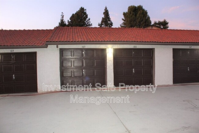 Building Photo - 10291 Bell Gardens Dr