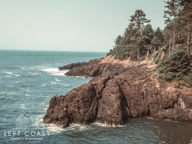 Building Photo - 2050 US-101