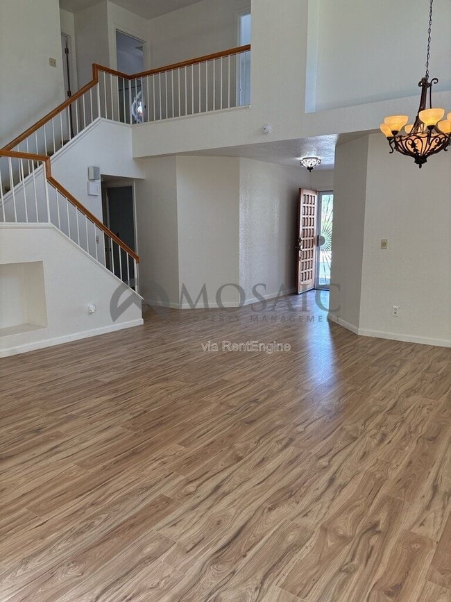 Building Photo - 3933 W Rene Dr