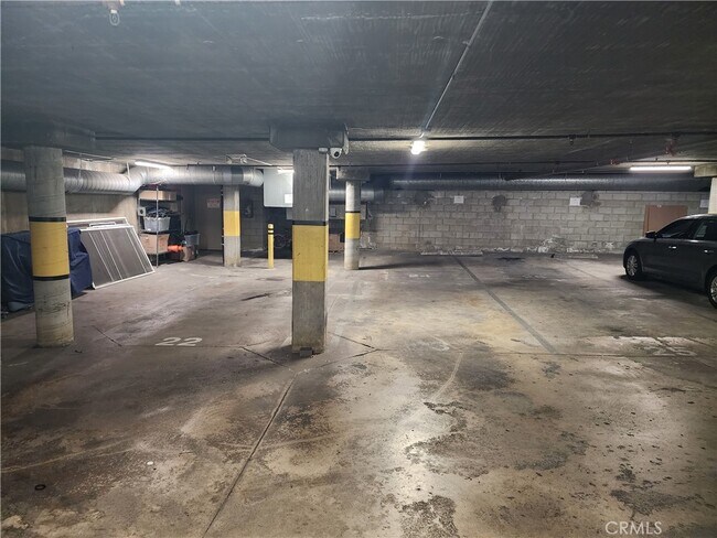 Building Photo - 300 Westmoreland Ave