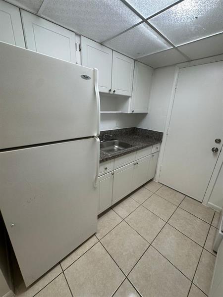 Building Photo - 5875 SW 41st St