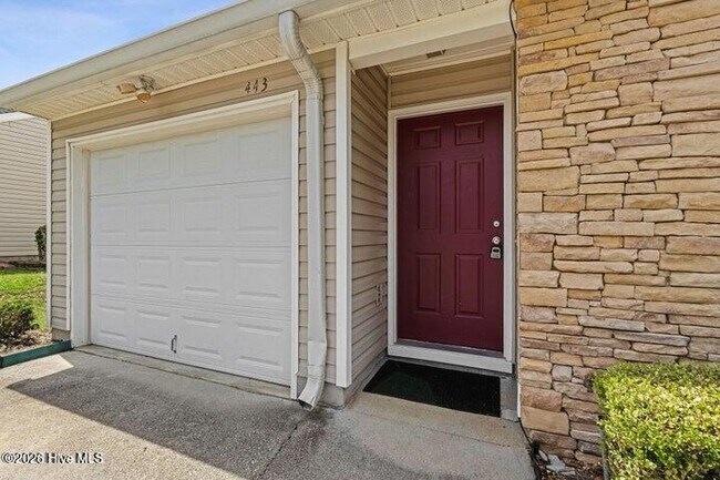 Building Photo - 443 Northrop Pl