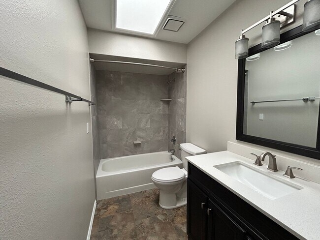 Building Photo - Spacious 3BR Duplex w/ Garage, Workshop, Large Backyard & Patio