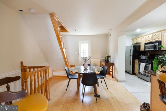 Building Photo - 808 Gaul St