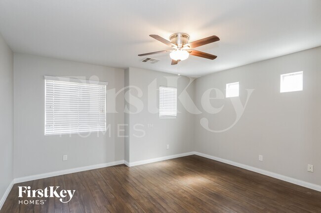 Building Photo - 6920 Dancing Cloud Ave