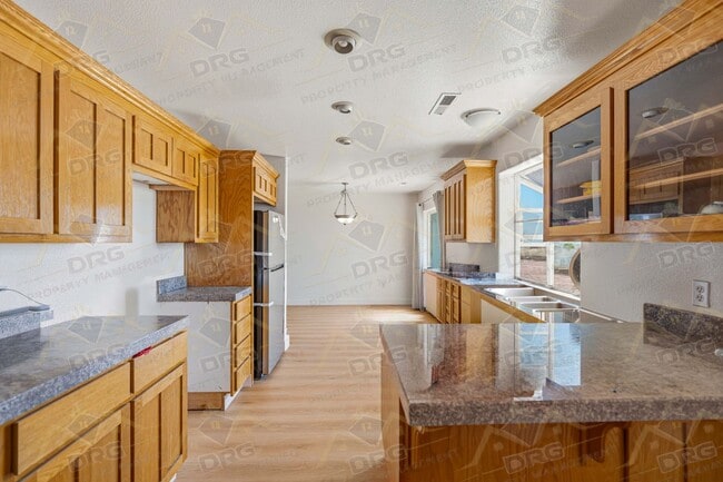 Building Photo - 9166 Jalisco Way