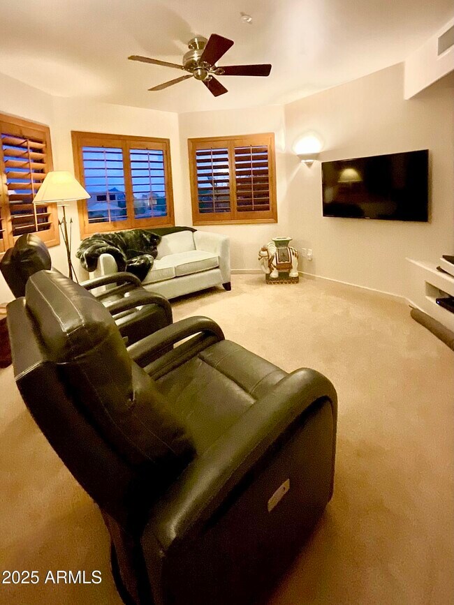Building Photo - 15327 E Sierra Madre Dr