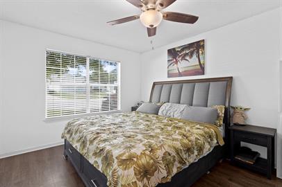 Building Photo - Charming 2-bedroom, 2-bath home.