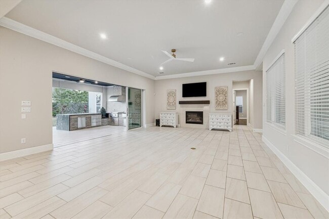 Building Photo - 3954 Kelley Pond Dr