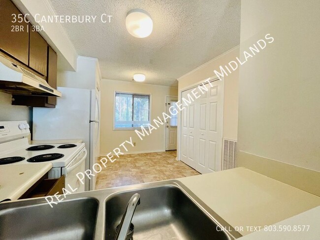 Building Photo - Open Townhome near Bush River Rd! Apply No...