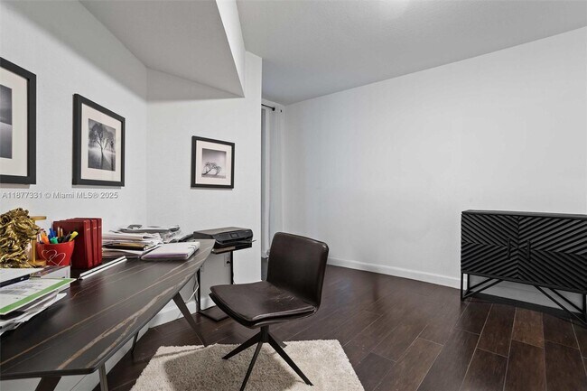 Building Photo - 1830 Radius Dr