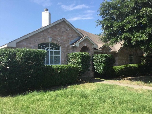 Primary Photo - 901 Worden Dr