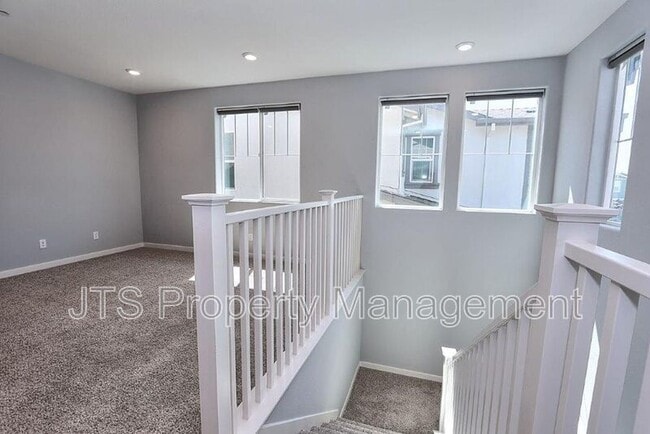 Building Photo - 2683 Alcove Way