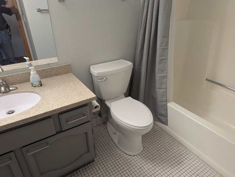 Building Photo - 222 Jay St