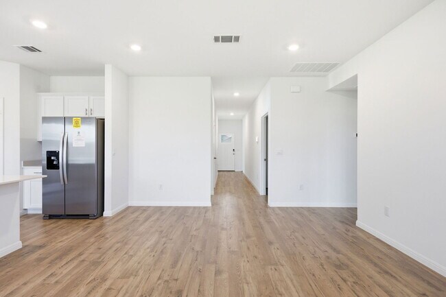 Building Photo - 1904 Marlin Spike Dr