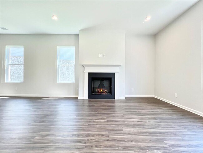Building Photo - 1517 Ridge Rd