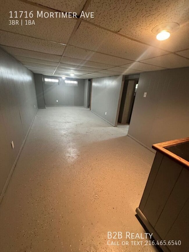 Building Photo - 11716 Mortimer Ave