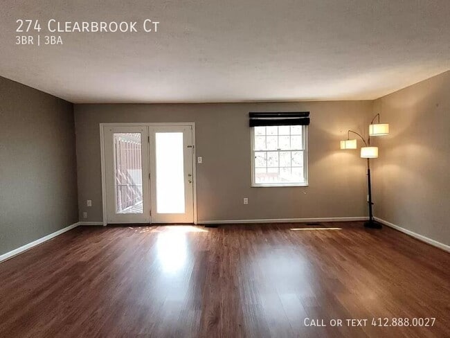 Building Photo - 274 Clearbrook Ct