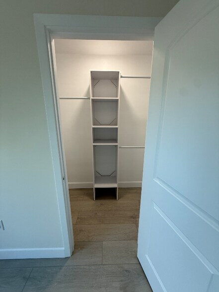 Building Photo - 1431 1st Ave